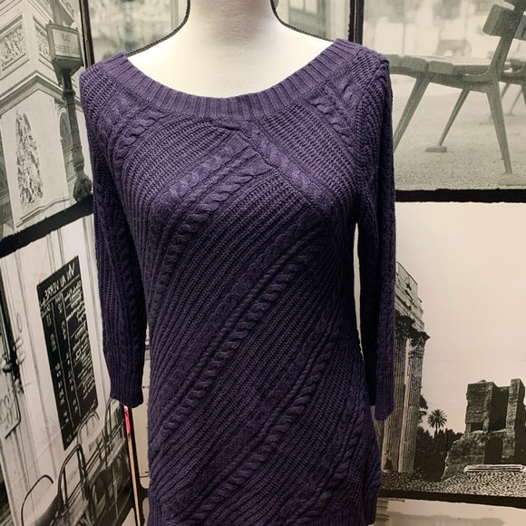 New York & Company Sweaters - 🎉hp4/16New York & Company soft knit sweater top